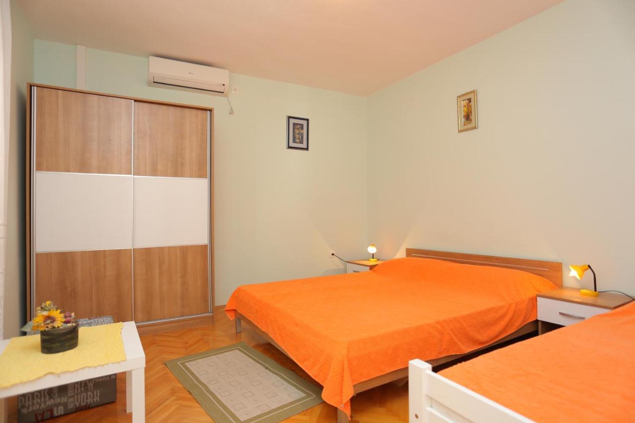 Apartments By The Sea Mimice, Omis - 18149 ภายนอก รูปภาพ
