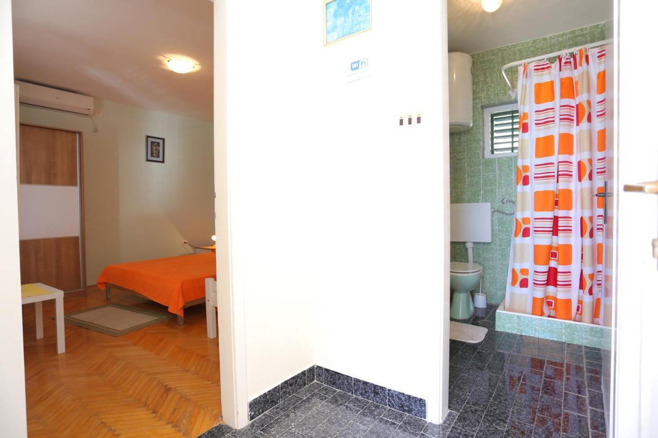 Apartments By The Sea Mimice, Omis - 18149 ภายนอก รูปภาพ